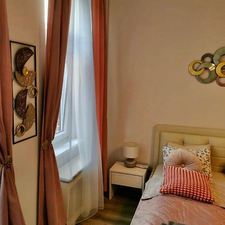 Goldcentral Apartment Comfort ブダペスト エクステリア 写真